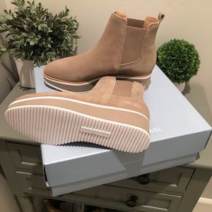 Antonio melani suede booties